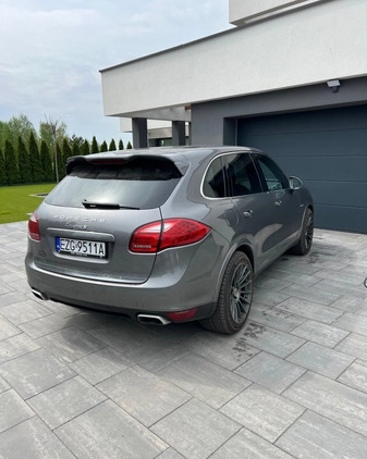 Porsche Cayenne cena 135000 przebieg: 115000, rok produkcji 2013 z Łęczyca małe 46